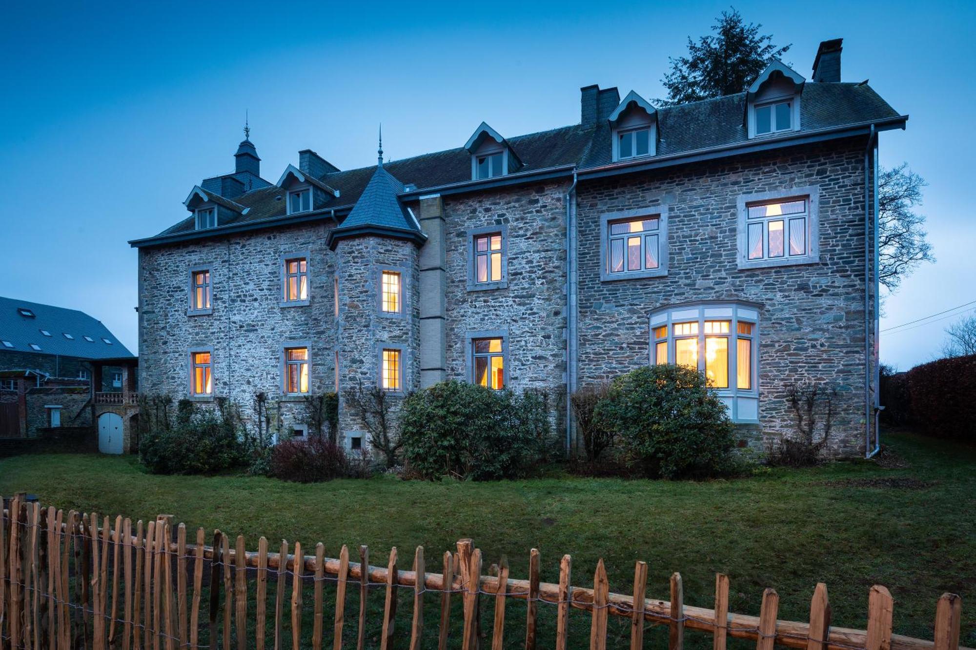 Chateau-Ferme Des Abys Paliseul Exteriör bild